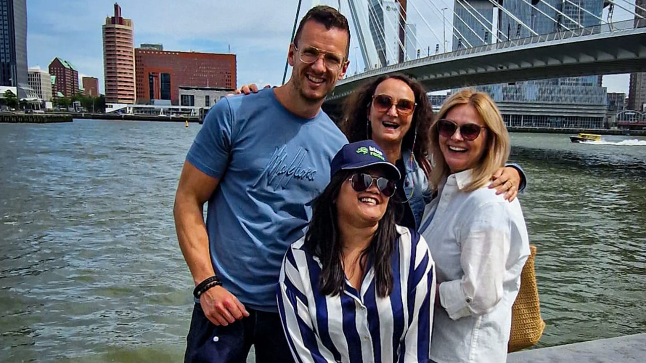 team-_0000s_0002_WhatsApp Image 2024-10-16 at 17.14.23