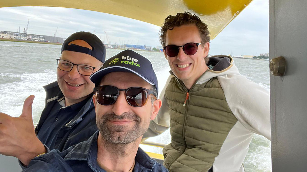 team-_0000s_0003_WhatsApp Image 2024-10-16 at 17.14.24