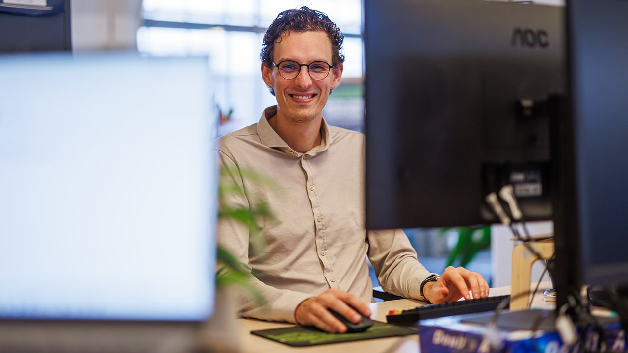 team-_0000s_0006_2024 Radix Shoot webres-227